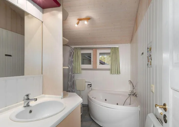 בית נופש Mit Sauna Im Mirow Granzow